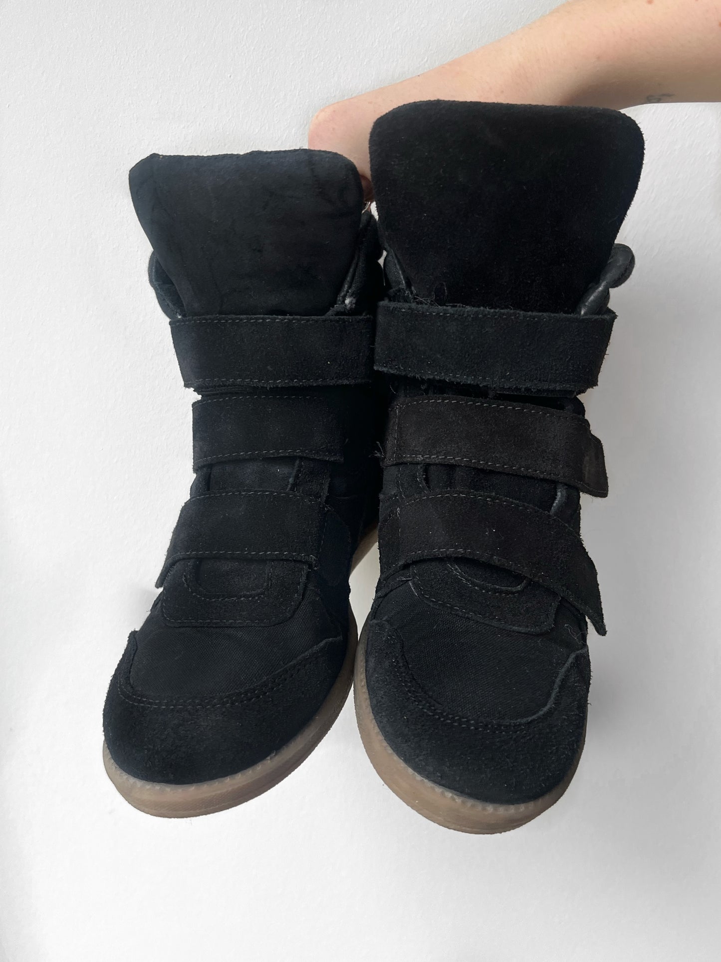 Black wedge sneaker #0096