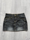 Black mini skirt with stitching