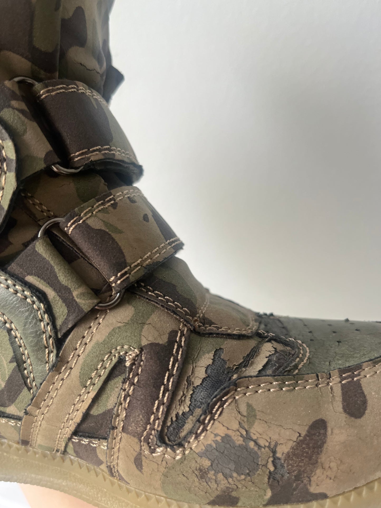 Camouflage wedge sneaker