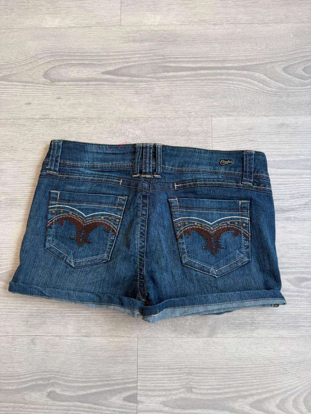 Embroidered shorts