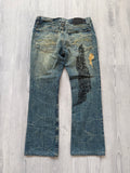 Baggy jeans with lace print