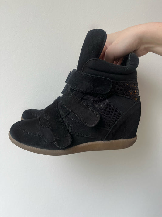 Black wedge sneaker #0096